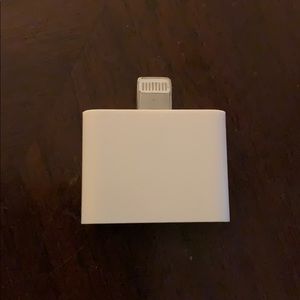 Auxiliary iPod 30 in iPod adapter.